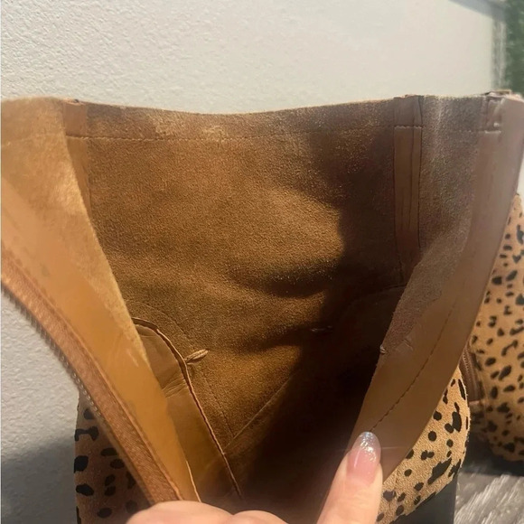 GIBSON LATIMER CHEETAH SUEDE BOOTS‎ Size 8.5 - Picture 9 of 9